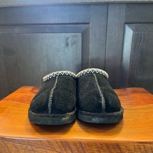 Ugg Tasman slippers size 1 Kids